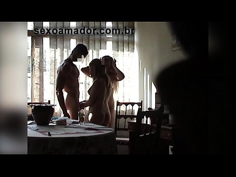 ❤️ የወሲብ ጓደኞች አንድ ግዙፍ ሰው እና አንድ ሶስት ሰው አብረውት ይጋብዛሉ ️  ወሲብ ️❤